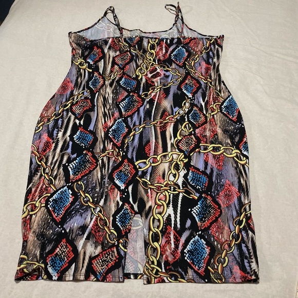 Love J Vibrant Chain Pattern Dress | Summer Fun | Girls Night - Picture 5 of 10